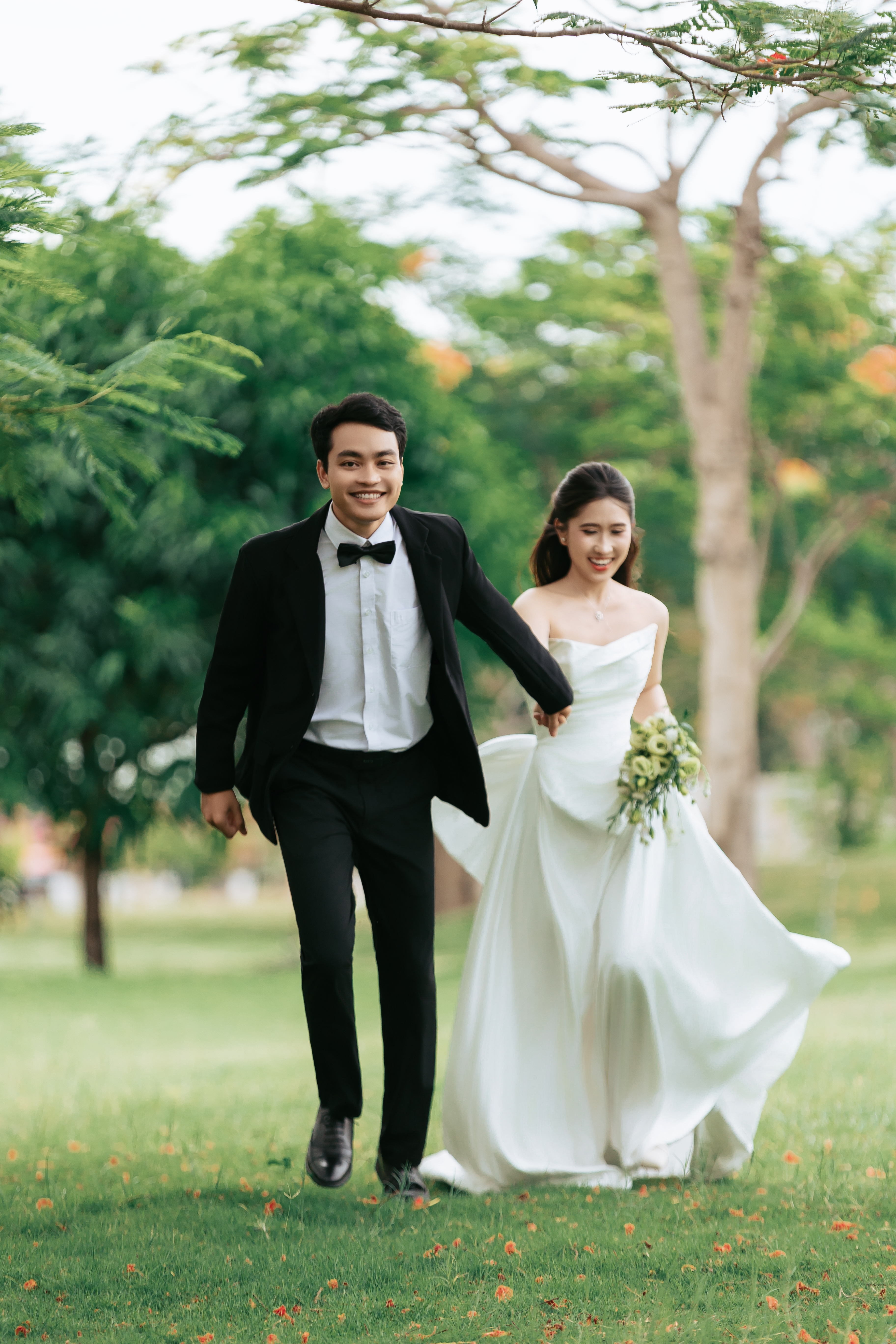 Romantic Wedding Moment